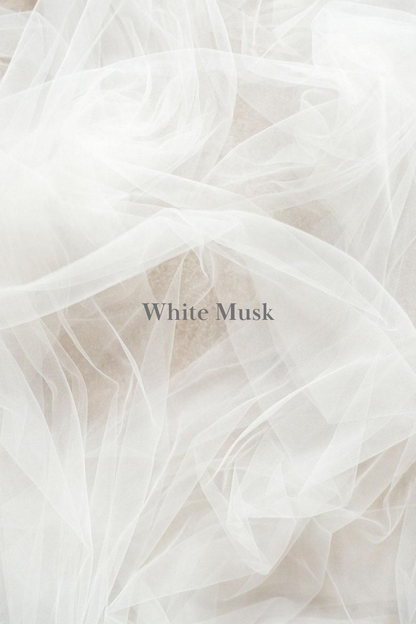 Free shipping! Recommended for those who want to try the scent first.